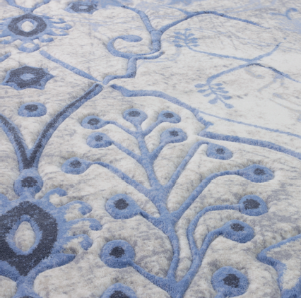 Relief wzoru dywanu wełnianego Agnella Opal Pabla niebieski (binding)