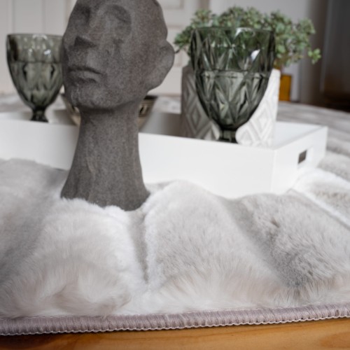 Runo dywanu pluszowego Obsession Waves WAV305 silver