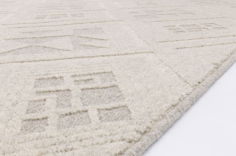 Dywan wełniany Agnella Noble Manhattan jasny szary - brzeg