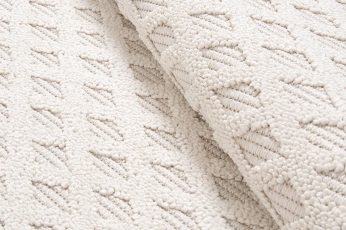 Zbliżenie runa kremowego dywanu boho Milano 027