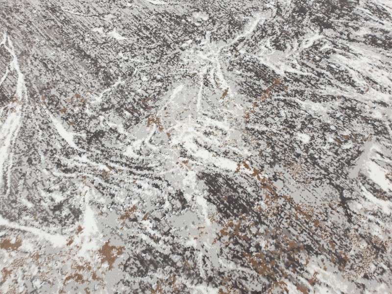 Runo dywanu wzór marmur Exclusive 101 beżowo-złotego