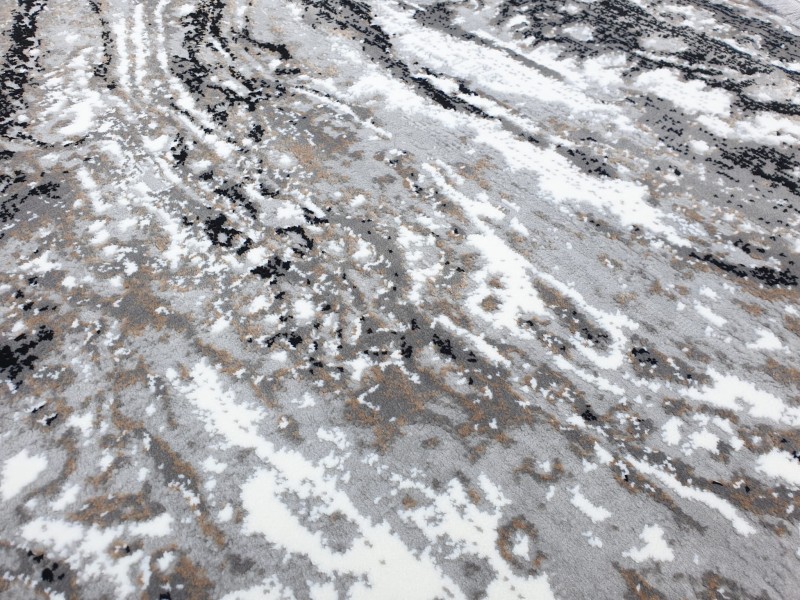 Zbliżenie runa dywanu wzór marmur Exclusive 100 szaro-czarnego