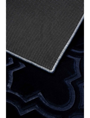 Antypoślizgowy spód  dywanu pluszowego Alaska marokańska koniczyna granat