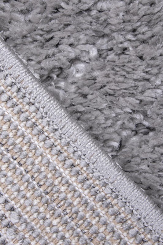 Brzeg i spód dywanu Berber Havana 7061 w kolorze szarym