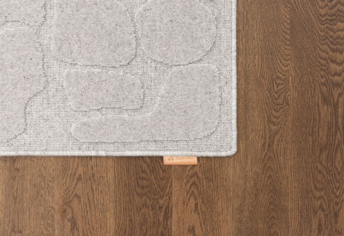 Dywan jasny szary wełniany Agnella Ladnini Morphic Dunes - boki