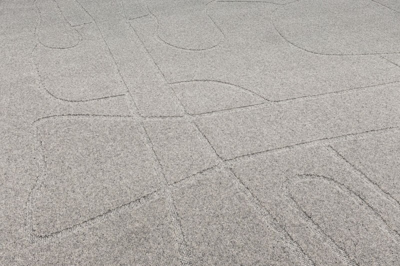 Szary dywan wełniany Agnella Ladnini Morphic - runo