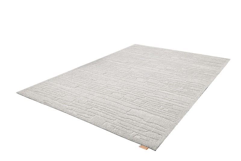 Dywan wełniany jasnoszary Agnella Ladnini Morphic Rifts H - rzut ukośny