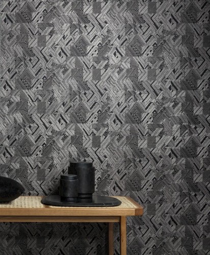 Czarna ceramika na tle tapety Khroma Tribute TRI701 Manu Night.jpg