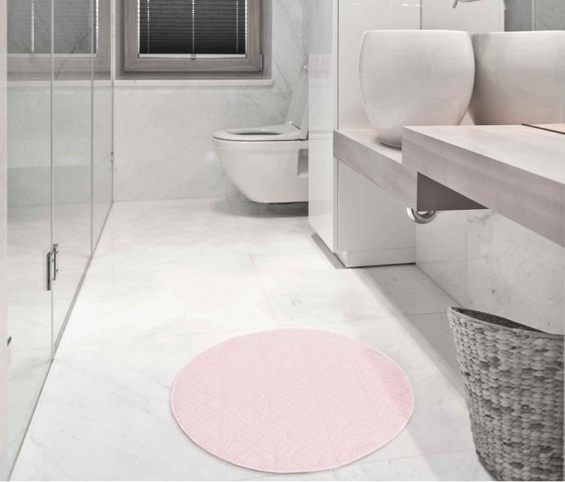 Okrągły różowy dywanik łazienkowy New Style 3d w łazience