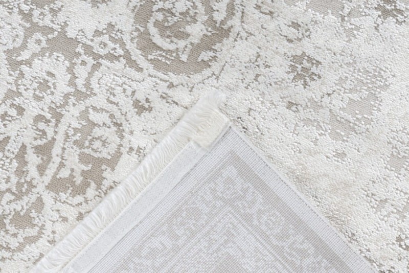 Frędzle i spód dywanu  Lalee Pierre Cardin Elysse ELY 902 cream.jpg