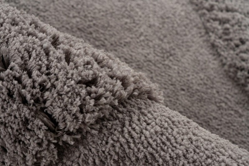 Runo srebrnego dywanu shaggy Ligne Lalee Milano MIL 802