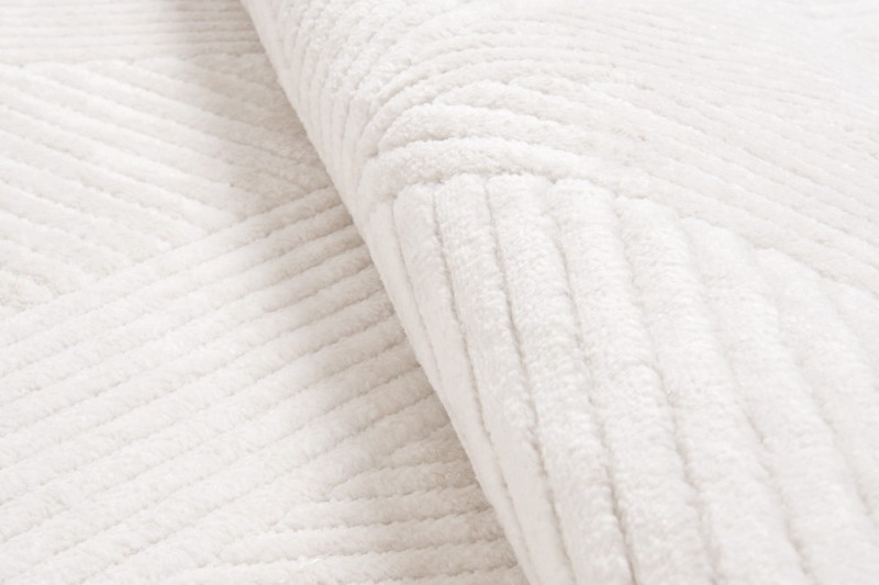 Runo dywanu nowoczesnego Lily D858AW krem