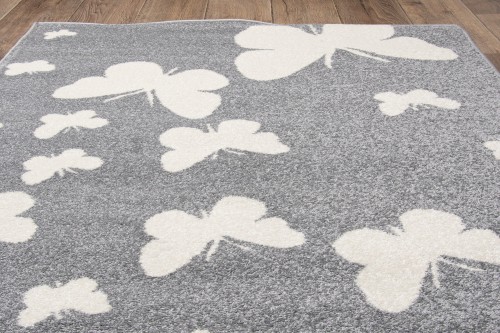 Wzór dywanu dla dzieci Weltom Motylki szary