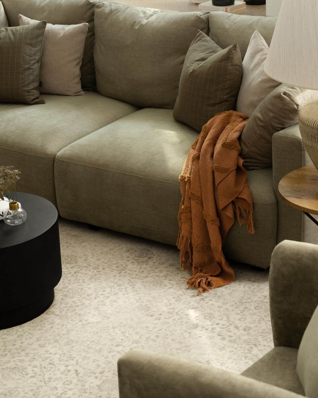 Szczegół wzoru dywanu Agnella Agnus Claudine kolor piaskowy