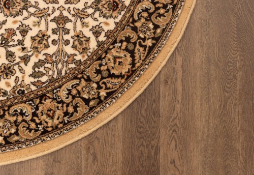 Brzeg dywanu Agnella Isfahan Itamar krem