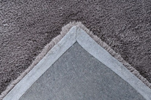 Spód typu binding dywanu shaggy Ligne Lalee Velvet VEL 500 platynowy