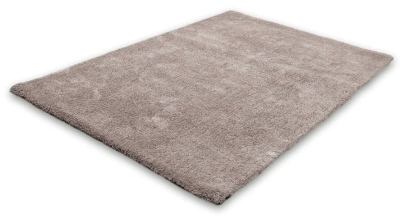 Rzut z boku dywanu shaggy Ligne Lalee Velvet VEL 500 platynowy