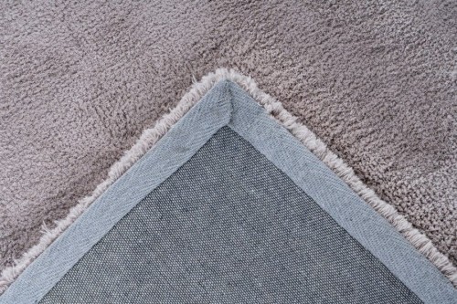 Spód typu binding dywanu shaggy Ligne Lalee Velvet VEL 500 beżowy