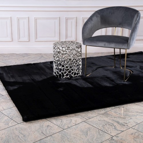 Dywan pluszowy w salonie Lalee Hides Heaven HEA 800 black