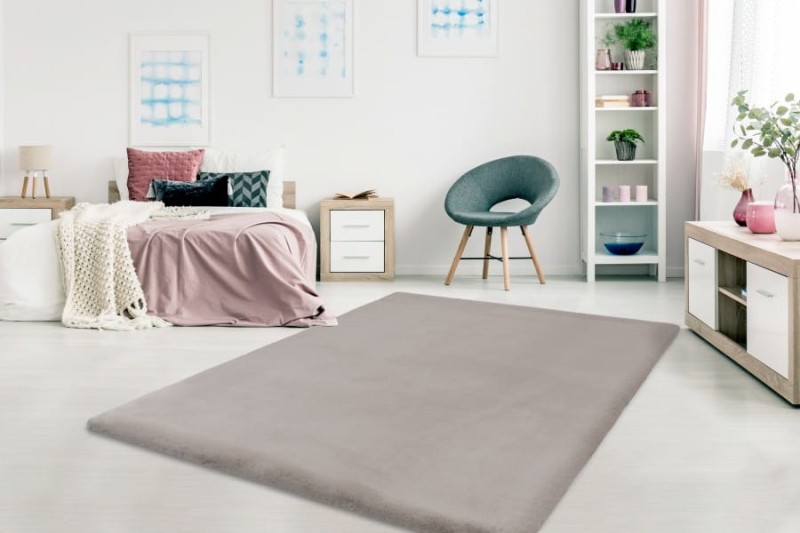 Dywan pluszowy do salonu Lalee Hides Heaven HEA 800 taupe