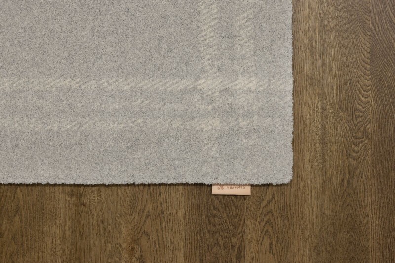 Dywan Agnella Calisia M GRID RIM BEŻOWY wełniany 03.jpg