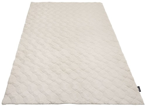 Rzut z przodu na kremowy dywan pluszowy Obsession Diamond Cut DMC 800