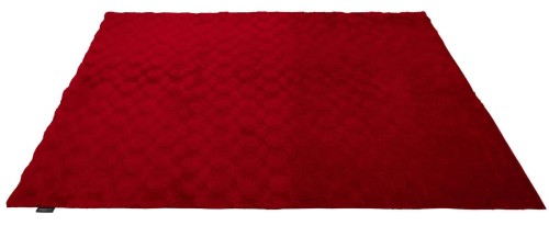 Wzór czerwonego dywanu pluszowego Obsession Diamond Cut DMC 800