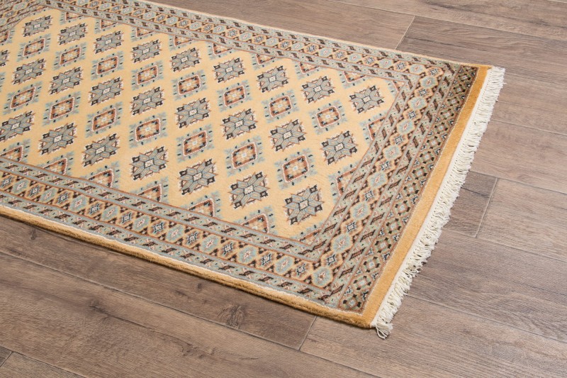 Rzut z boku dywanu orientalnego pakistańskiego Jaldar 91x148 cm