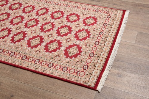 Rzut z boku dywanu orientalnego pakistańskiego Jaldar 122x182 cm