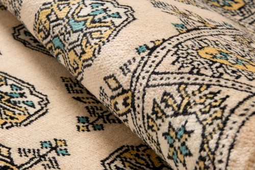 Runo dywanu orientalnego pakistańskiego Bukhara 79x125 cm