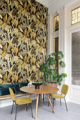 Tapeta do jadalni z motywem roślinnym Khroma Romance Nimfa Ceylon ROM002.webp