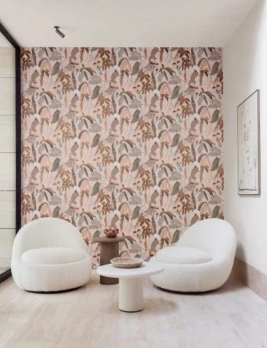 Nowoczesny salon z tapetą roślinną Khroma Romance Nimfa Cinamon ROM004.webp