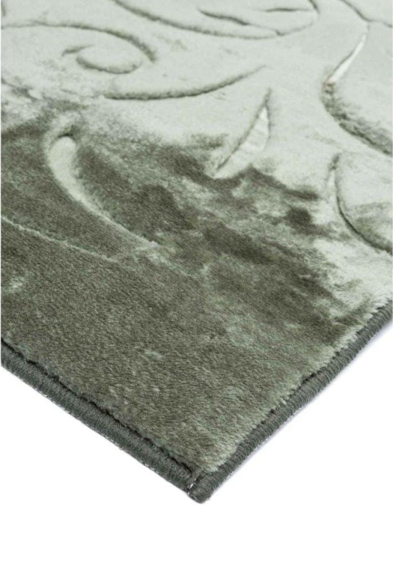 Detal zielonego dywanu pluszowego Alaska liście