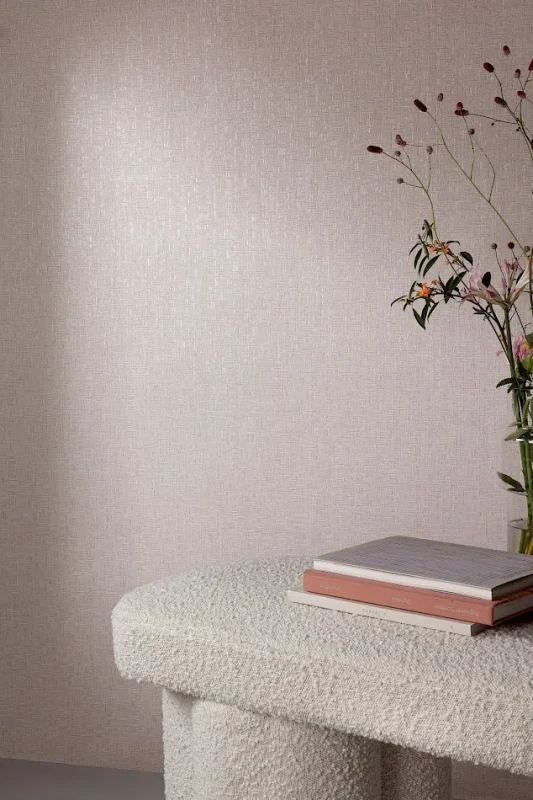 Tapeta imitująca plecionkę w salonie Khroma Romance Tonnet Blush ROM304.webp