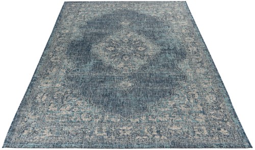 Rzut ukośny dywanu vintage zewnętrznego Obsession Nordic NIC875 navy