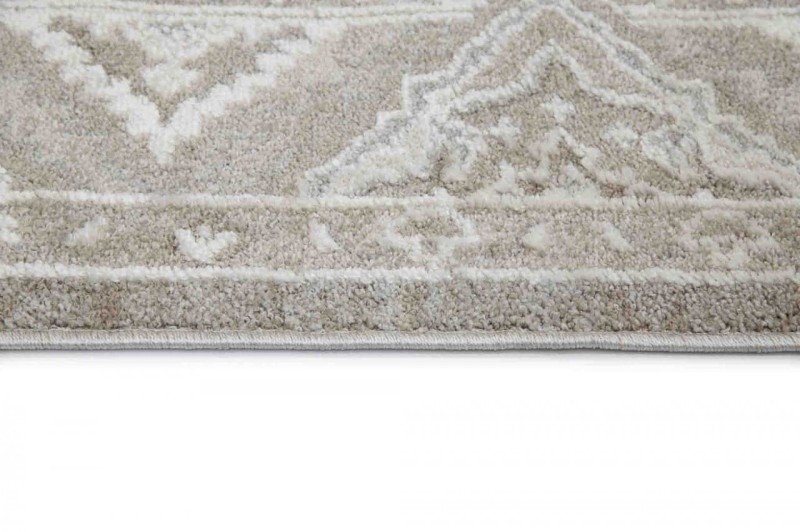 Bok jasno szarego dywanu tradycyjnego Manhattan SZ72A