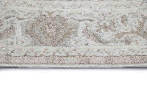 Bok kremowego dywanu tradycyjnego Manhattan SZ73A