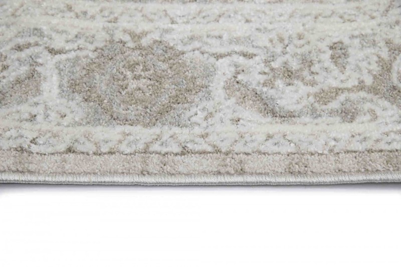 Bok kremowego dywanu tradycyjnego Manhattan SZ92B