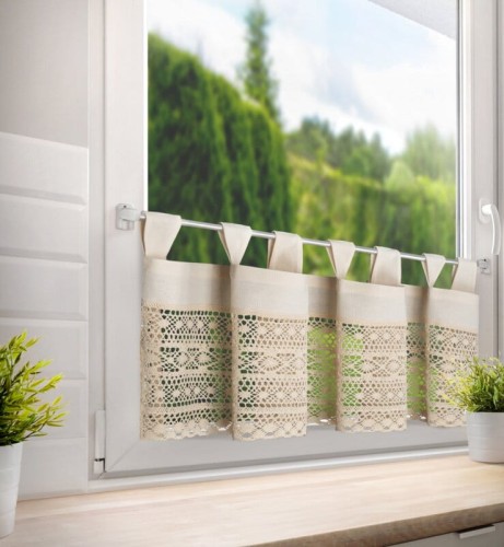 Firana zazdrostka Maddeline 35x150 cm jasnobeżowa na oknie