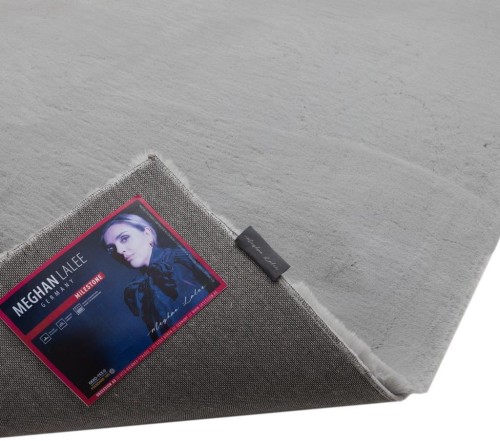 Spód szarego dywanu pluszowy Obsession Milestone MST 600