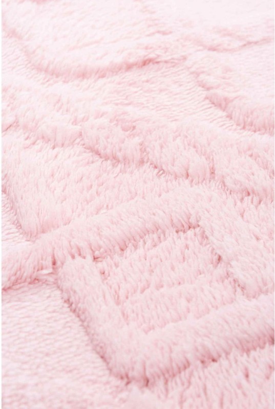 Wzór okrągłego różowego dywanika łazienkowego New Style 3d