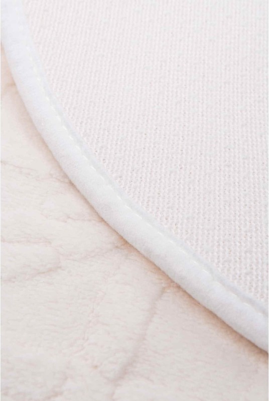 Antypoślizgowy spód okrągłego kremowego dywanika łazienkowego New Style 3d