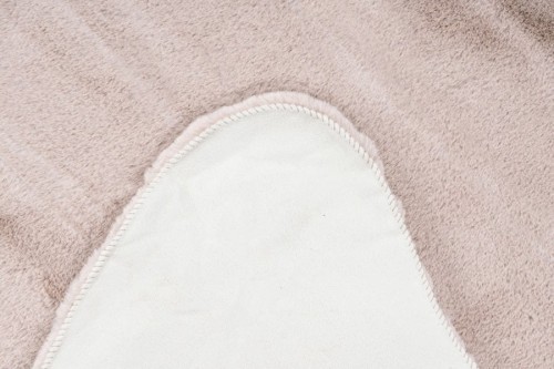 Zamszowy spód dywanu pluszowego Lalee Hides Cosy COS 500 taupe