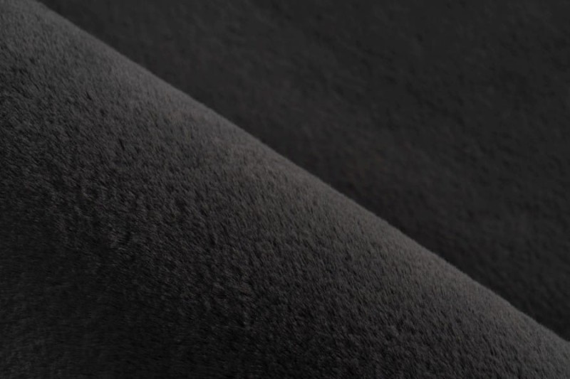 Runo grafitowego dywanu pluszowego Lalee Hides Paradise PAR 400