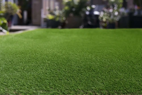 Sztuczna trawa Multigrass Maio 4m w aranżacji