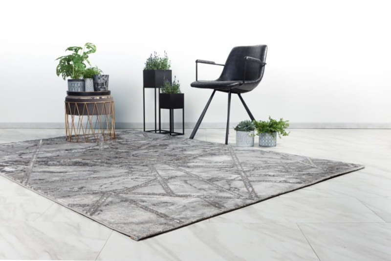 Dywan nowoczesny Lalee Home Marmaris MAS 402 silver we wnętrzu