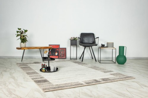 Szaro-beżowy dywan nowoczesny Lalee Home Trendy Carving TRC 401 w salonie