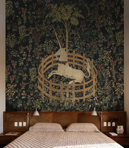 Tapeta gobelinowa Unicorn w sypialni.webp