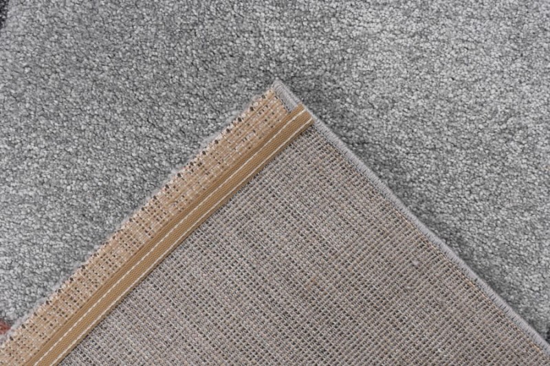 Spód szarego dywanu dziecięcego w słonie Lalee Kids Happy HAP 301