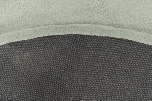 Spód zielonego dywanu okrągłego pluszowego Lalee Hides Heaven HEA 800